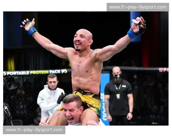 韦恩vs.雅桑克莱:传奇对决,荣耀之战